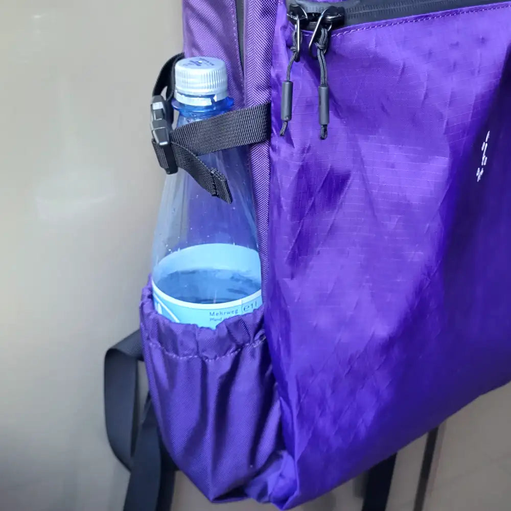 Flaschenfach am Rucksack