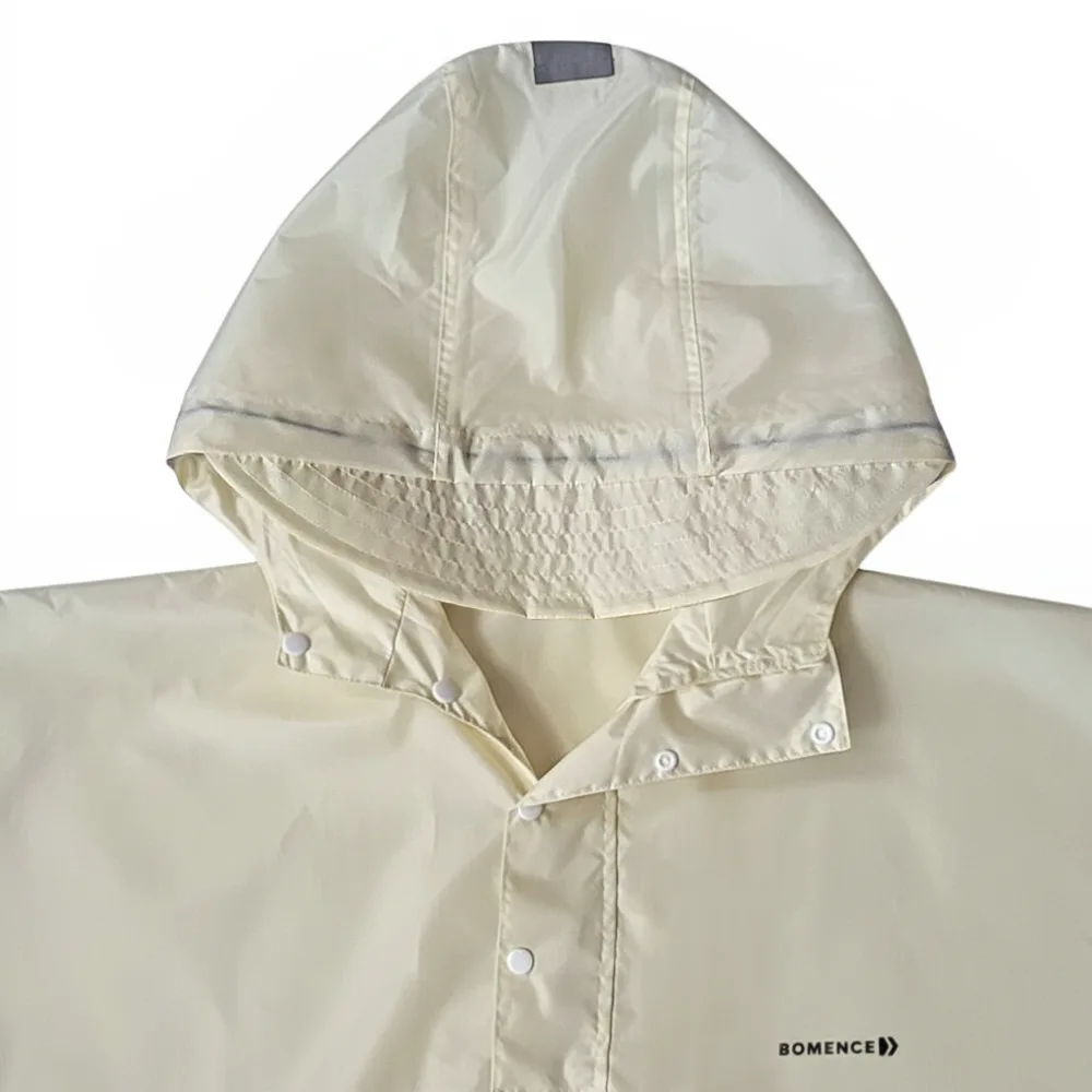 Großer Regenponcho mit Ärmeln (mit reflektierendem Streifen)