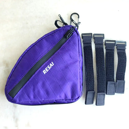 Rahmentasche von Resai lila klein mit Klettverschlüssen